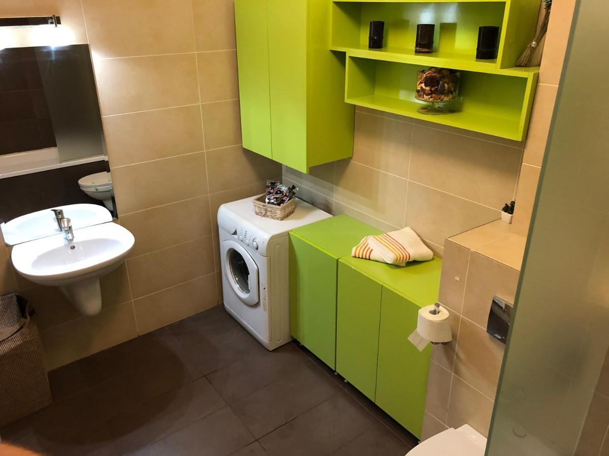 Mivardomi Accommodation كلوج-نابوكا المظهر الخارجي الصورة