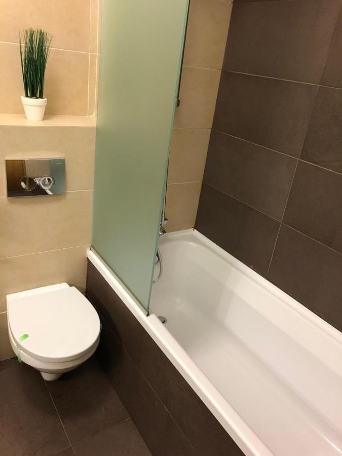 Mivardomi Accommodation كلوج-نابوكا المظهر الخارجي الصورة